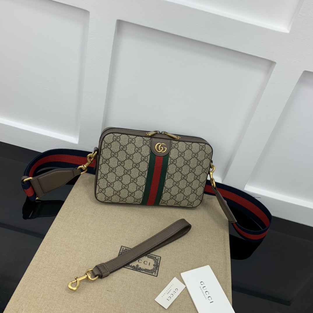 Gucci Satchel Bags